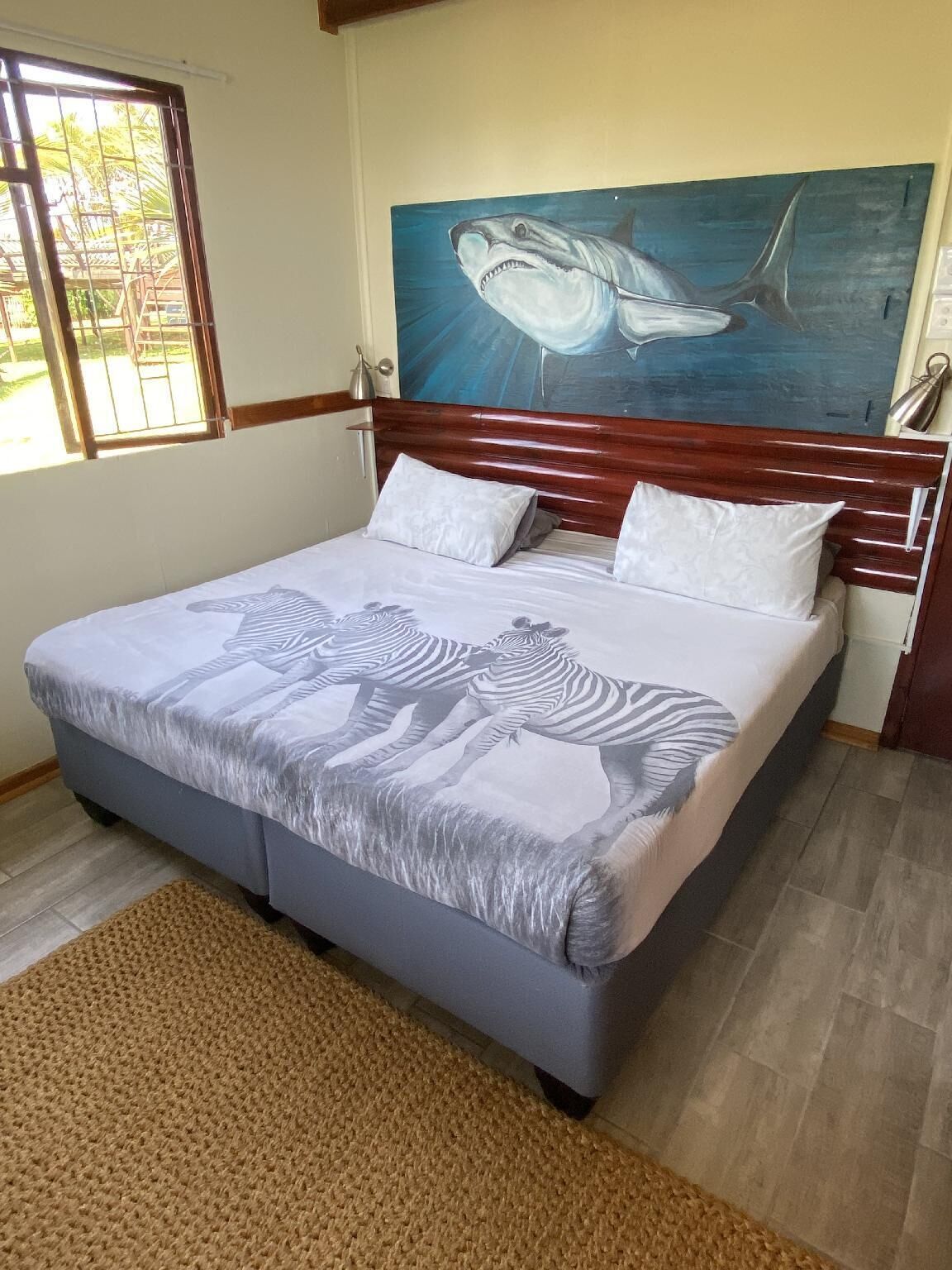 Kahden hengen deluxe-huone, merinäköala | Työpöytä, kannettavalle tietokoneelle sopiva työtila, ilmainen Wi-Fi