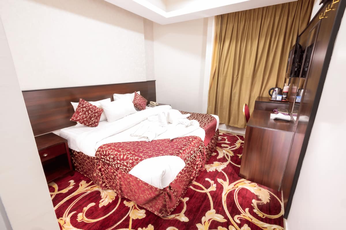Double Room | Free WiFi