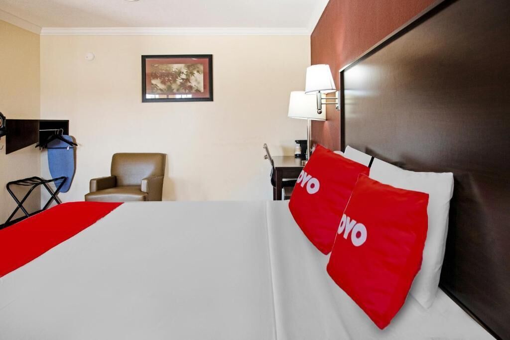 1 Unit Queen Bed Escape  Pet Friendly & Free Parking Near Local Attractions - McAllen, TX