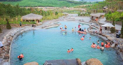 Do Luong Legend Camping & Resort
