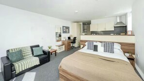 Studio, Non Smoking - Student Only Windsor Court (Liverpool)