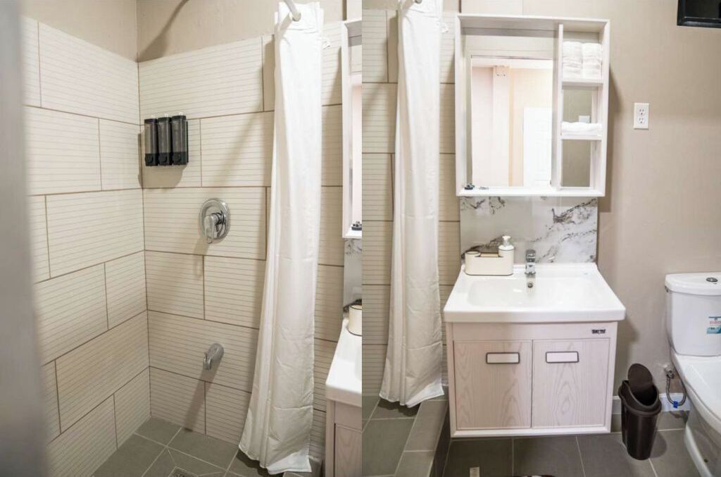 Shower, towels, soap, toilet paper