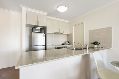 Relaxed 2br, 2bth Apartment With Balcony & Parking