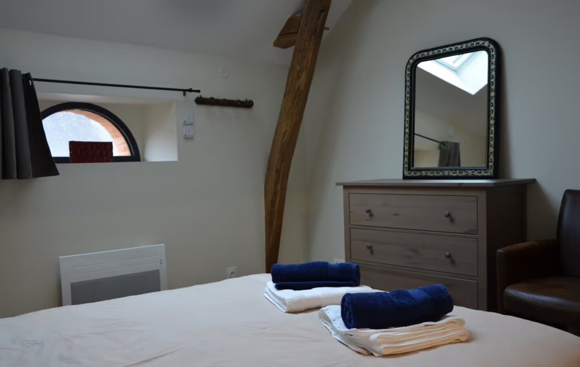 1 chambre, Wi-Fi, draps fournis