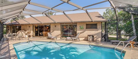 House (3 Bedrooms) | Front of property