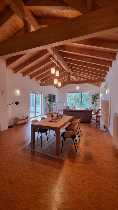 Pure country pleasure! Relaxing with the family. Celebrate with friends. Working with style.