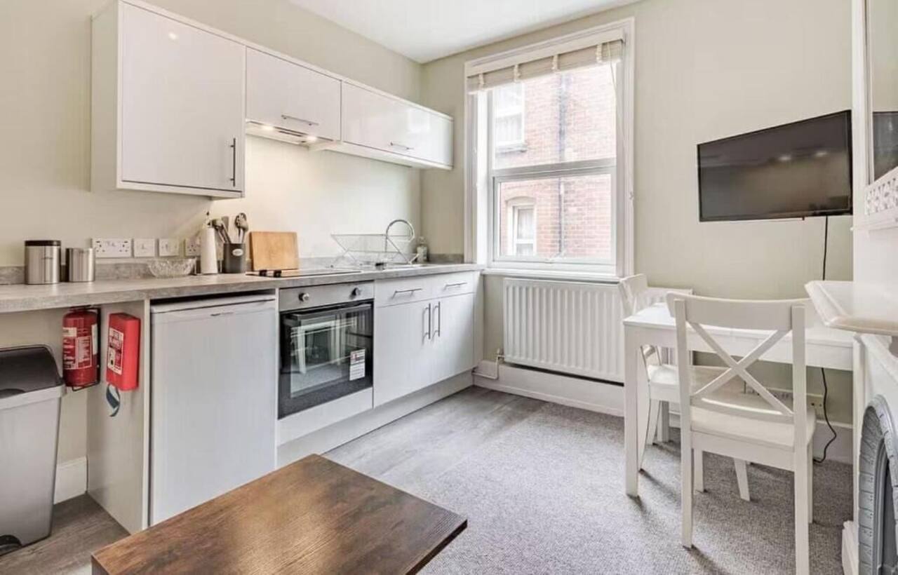 Apartment 3