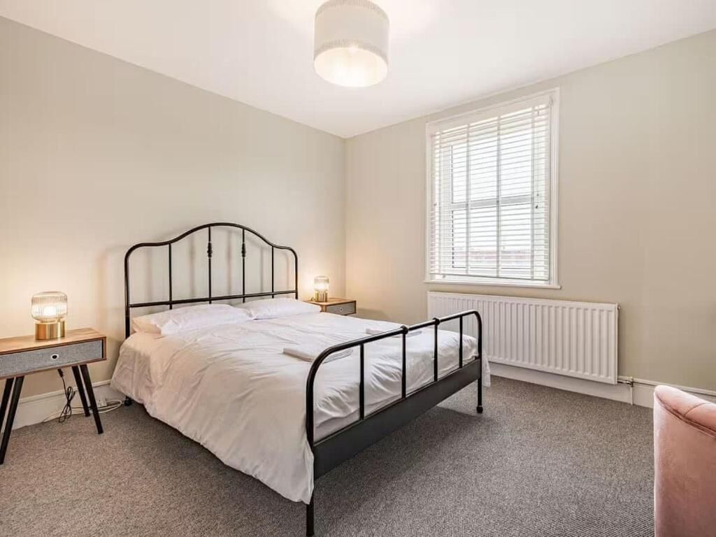 Seterika/papan seterika, Wi-fi percuma 