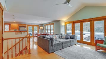 Casa (2 Bedrooms) | Interior