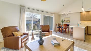 Apartment (2 Bedrooms) | Bahagian dalam