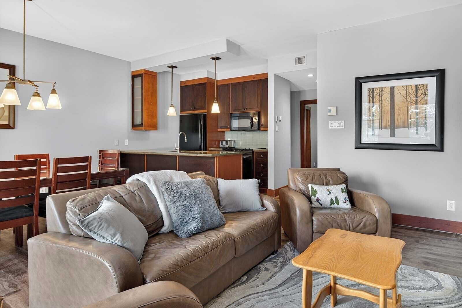 Family Condo, Mountain View | Living area