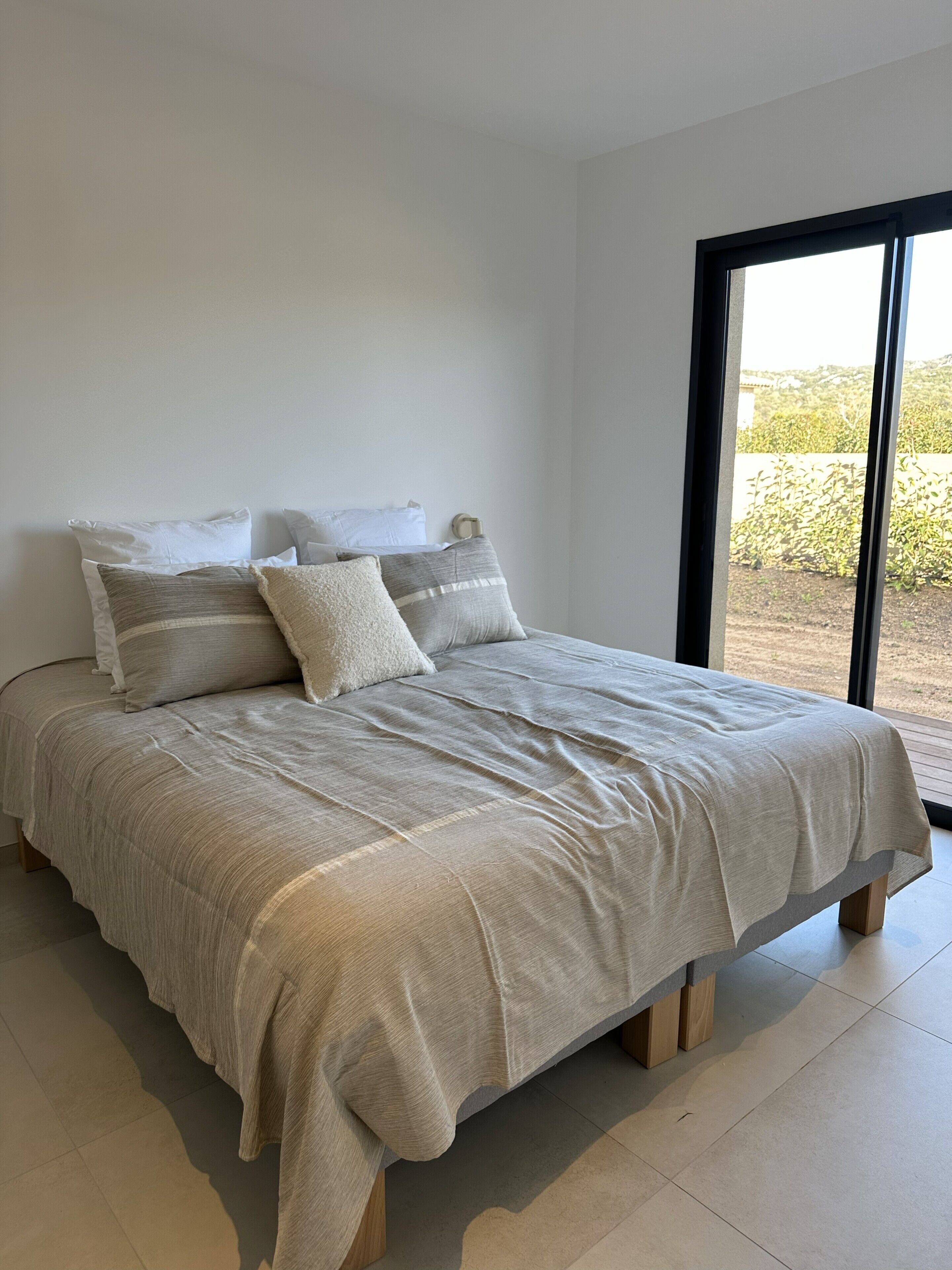 Comfort Villa | In-room safe, iron/ironing board, free cribs/infant beds, free WiFi