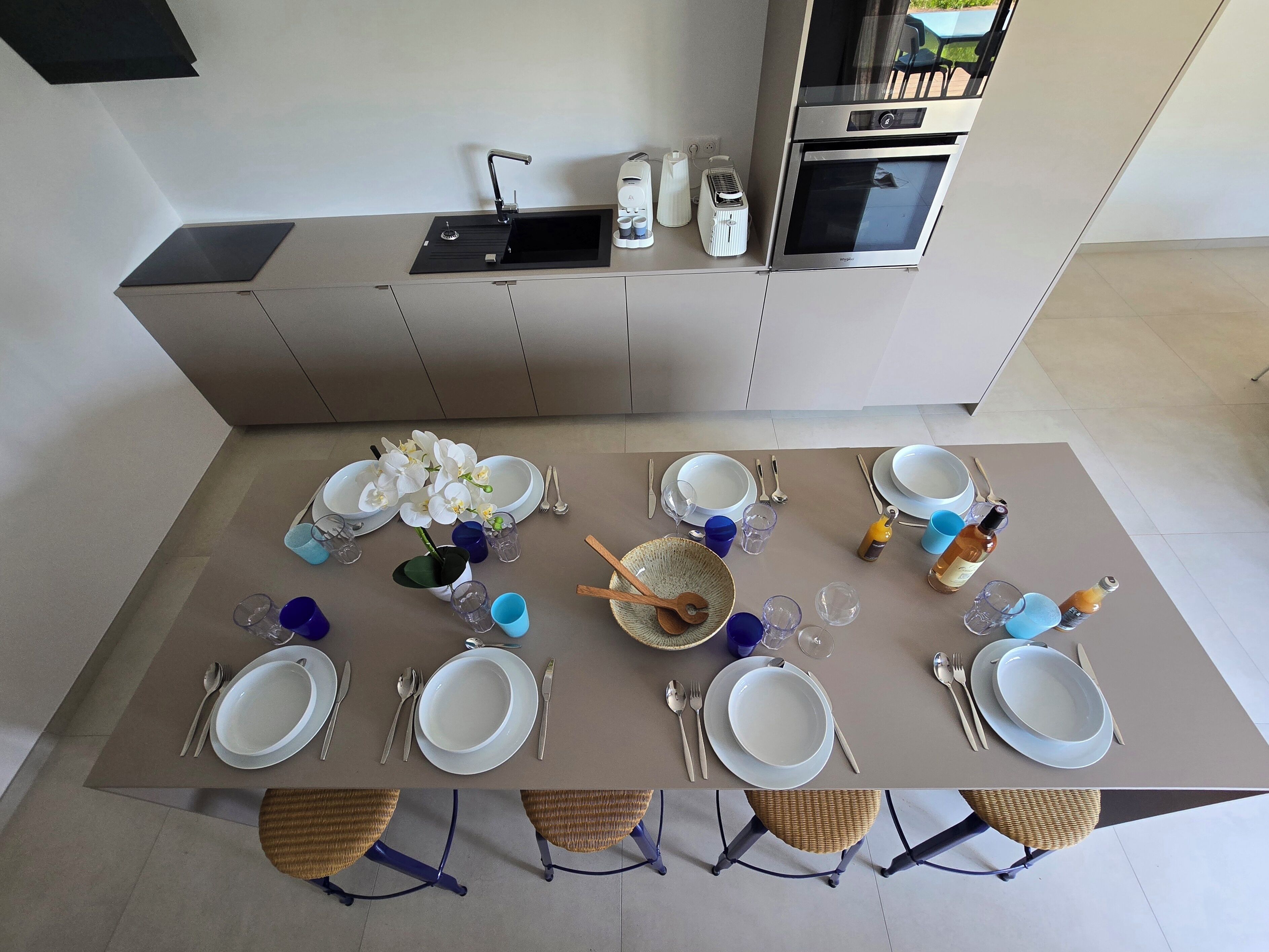 Superior villa | Privékeuken | Een koelkast, een microgolfoven, een oven, een kookplaat