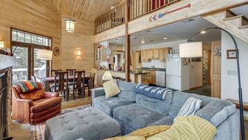 House (3 Bedrooms) | Front of property