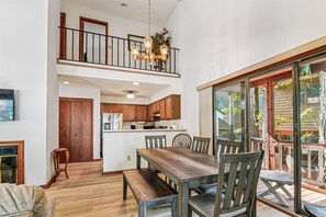 Dining - Relaxing Bayside Retreat in South Bethany w/ Porch, Bikes & Beach Access (South Bethany)