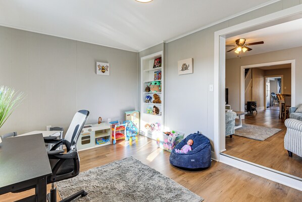 House (4 Bedrooms) | Interior