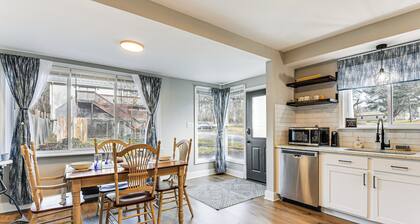 Family-friendly Home, 5 Mi to Roundtop Mtn Resort!