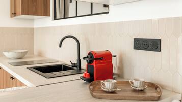 Apartment, Stadtblick | Eigene Küche | Espressomaschine, Wasserkocher mit Kaffee-/Teezubehör, Hochstuhl