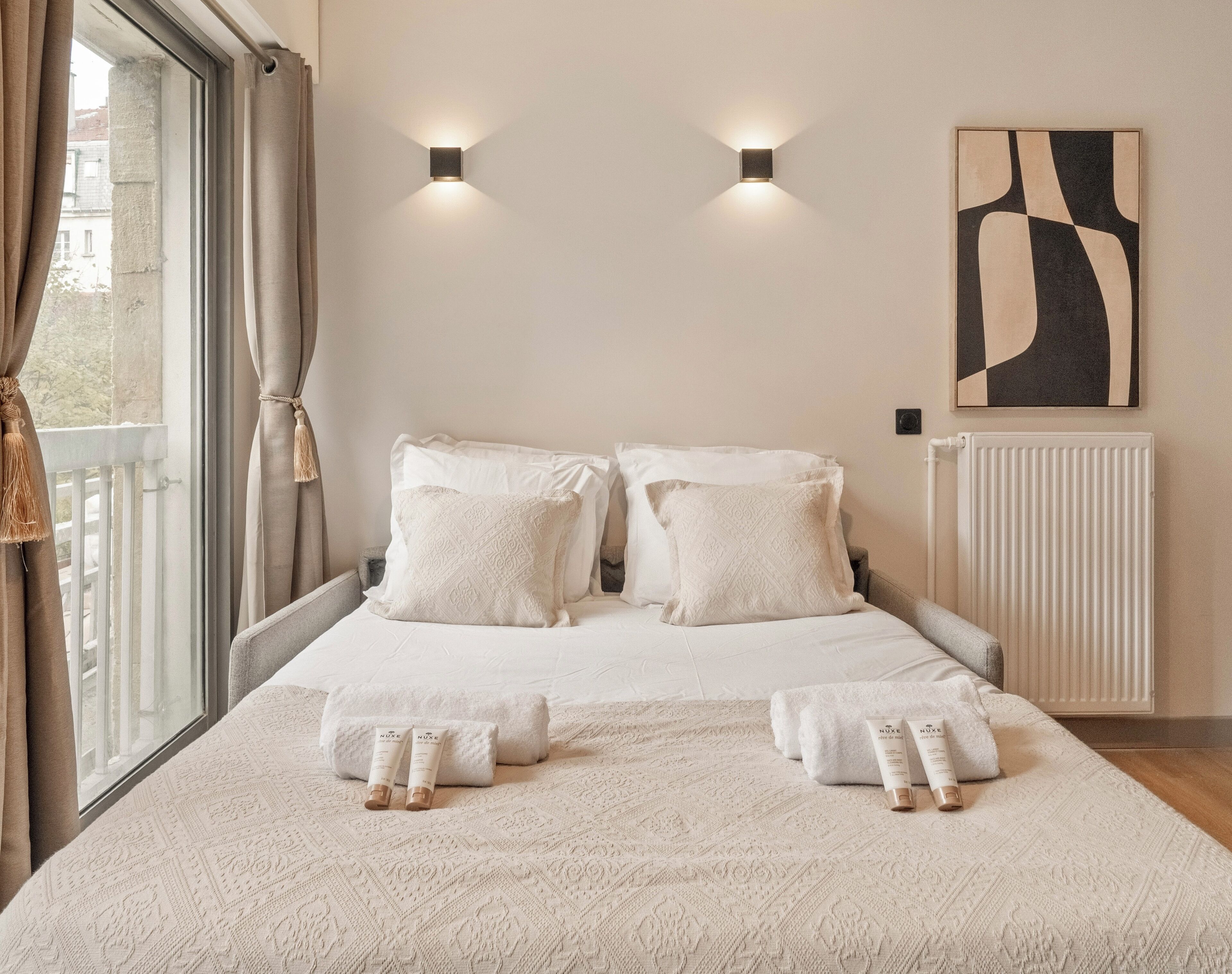 Apartment, City View | Iron/ironing board, free WiFi