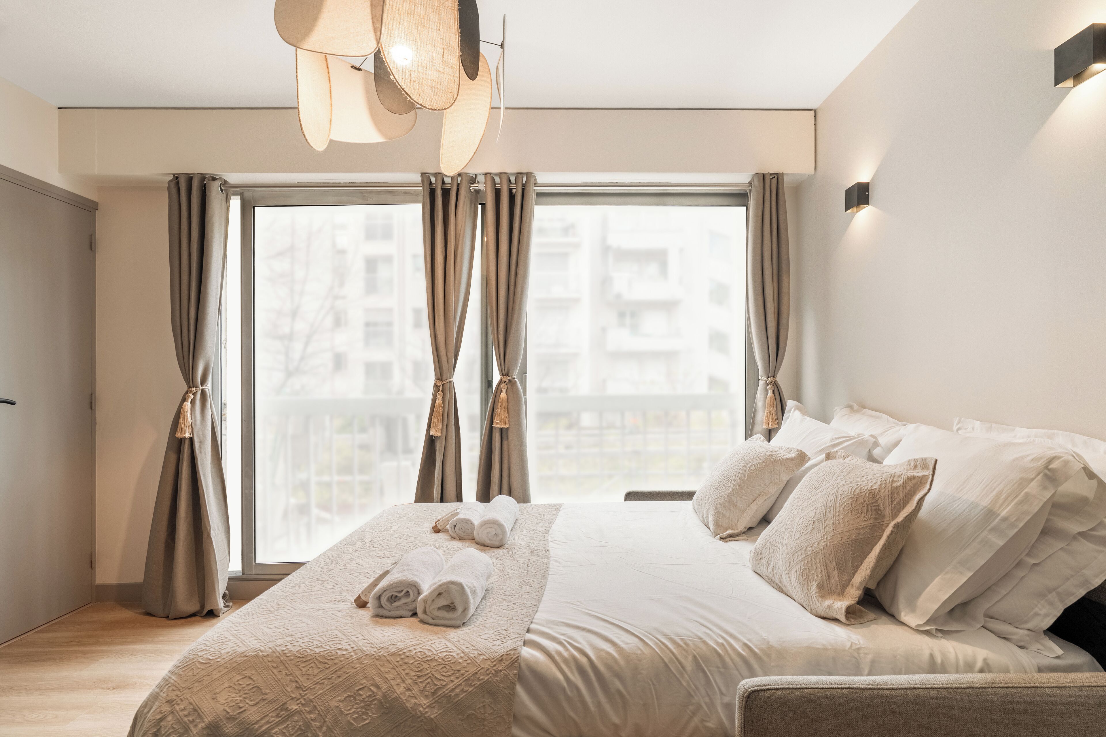 Departamento, vista a la ciudad | Tabla de planchar con plancha y wifi gratis 