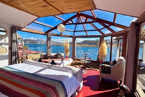 1 bedroom, bed sheets - Cabin 2. (Puno)