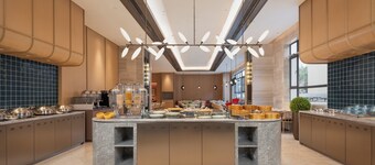 Hilton Garden Inn Dongguan Wanjiang Jiangjing Road