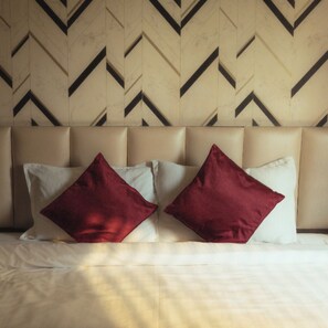 Luxury Suite | Free WiFi - Hotel Maya Palace  (Bhopal)