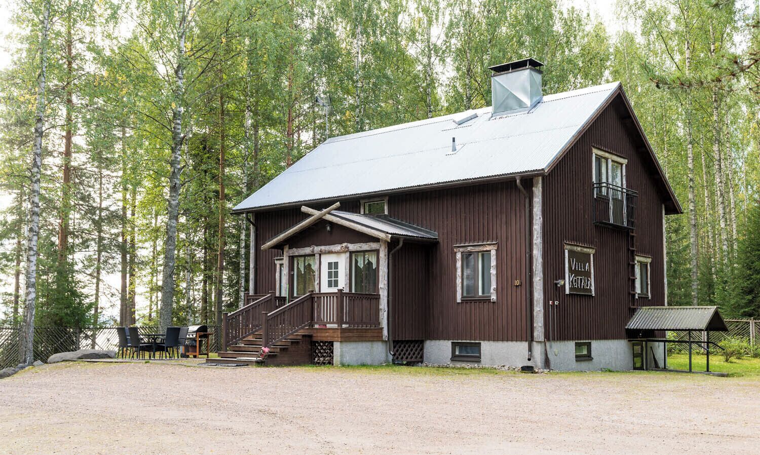 المنشأة من الخارج