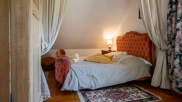 4 Schlafzimmer, Bügeleisen/Bügelbrett, WLAN, Bettwäsche