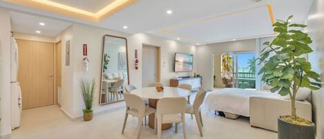 In-room safe, iron/ironing board, travel crib, free WiFi
