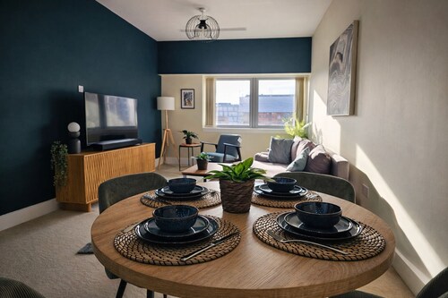 2 Bed Apartment | Contractors | Prime Central MK| Parking | Sleeps5