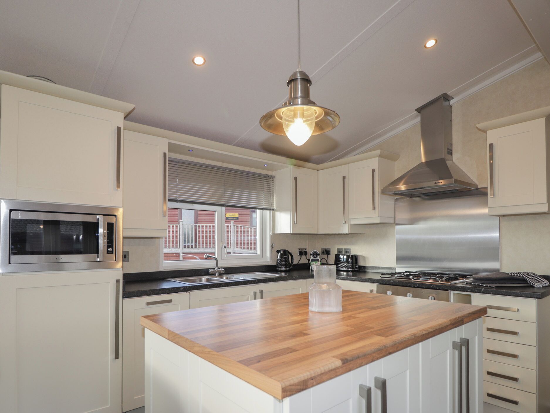 Dishwasher, cookware/dishes/utensils