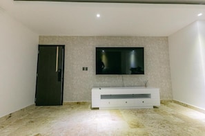 Imagen sin descripción, 3 de 10, botón