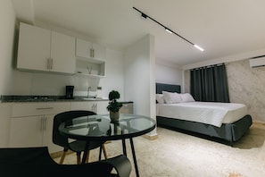 Superior Double Room | Memory foam beds, laptop workspace, blackout drapes, iron/ironing board - Arena Apartahotel (Punta Cana)