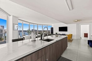 Interior - Ocean-View Luxury 3BR | Pool, Gym & Beach Access (Fort Lauderdale)