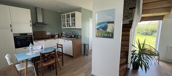 Crozon-Morgat: Renovated family home for 6-8 people 5 minutes from the beach