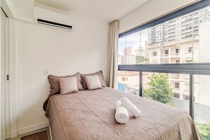 Comfort Apartment | Free WiFi - Ape Novo ao lado do Bourbon e Allianz. (São Paulo)