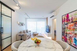Living area - Modern 1-Bedroom Apartment for 4 with 2 Bathrooms – Dubrovnik (Dubrovnik)
