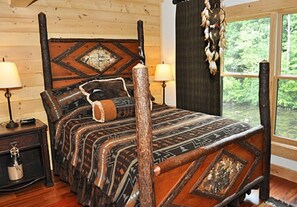 Silitysrauta/-lauta, ilmainen Wi-Fi, vuodevaatteet