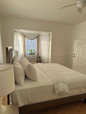 3 sovrum, skrivbord, strykjärn/strykbräda och gratis wi-fi