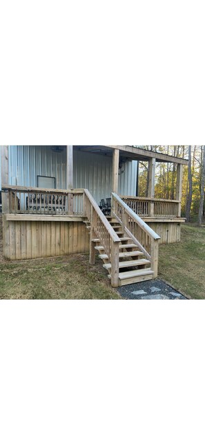 Property grounds - Cozy 3 bed 3 bath home with 2 living areas at Lake Sam Rayburn-water access (Brookeland)
