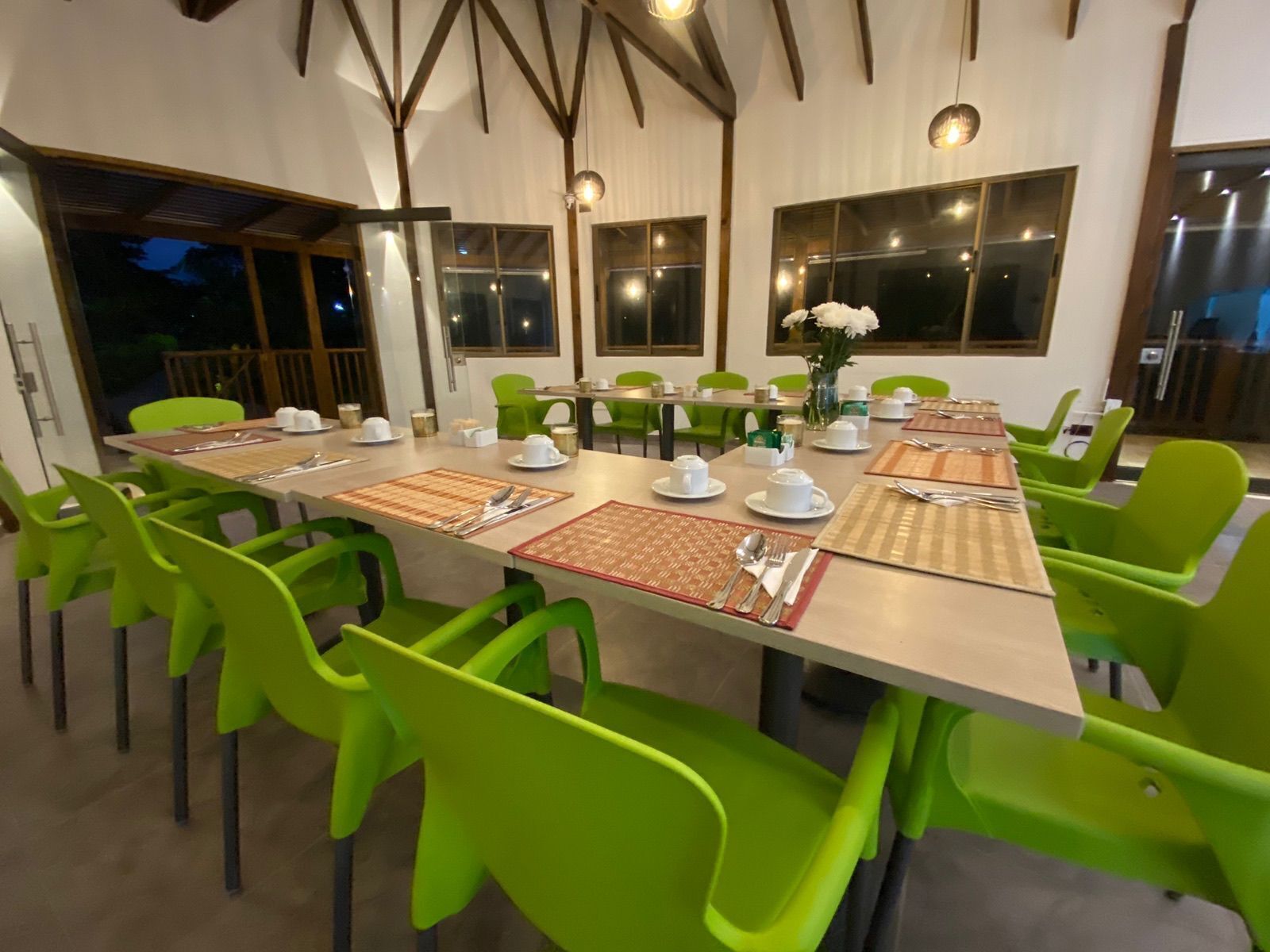 包含每日全套早餐