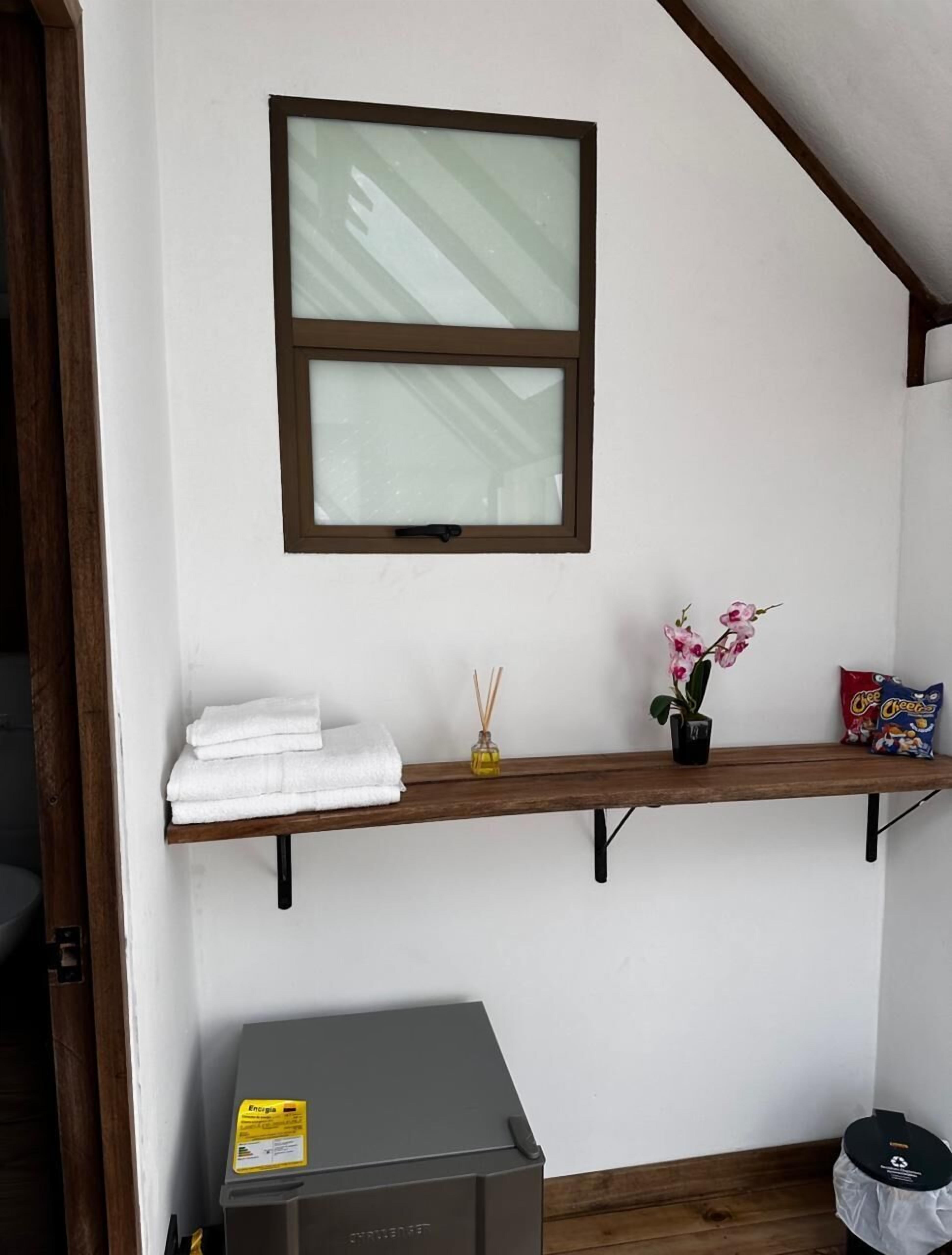 Laptop workspace, free WiFi