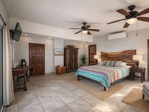 1 camera, una scrivania, Wi-Fi gratuito, lenzuola