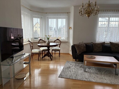 Apartment „Angelika“ mit privater Terrasse, Balkon und WLAN