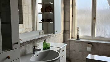 Dusche, Haartrockner