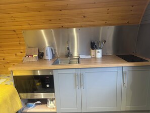 Micro-ondes, plaque de cuisson