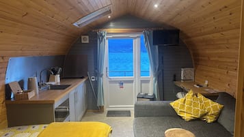 1 Schlafzimmer, Bügeleisen/Bügelbrett, Bettwäsche