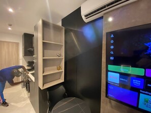 ห้องดีลักซ์สตูดิโอสวีท, ระเบียง, วิวเมือง | ภายใน