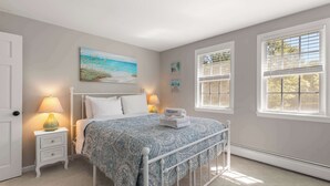 Unclassified image, 4 of 35, button - Minutes from Beaches, Outdoor Shower, Fire Pit! (Eastham)